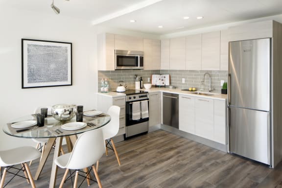 Wood plank flooring at 1305 Dock Street, Maryland