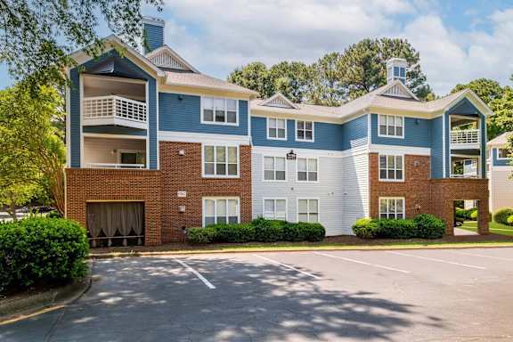 Exterior Landscape at Crestline Cary, Cary, 27511