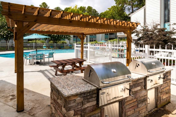 Grill station and picnic area at Concord Crossing in Smyrna, 30082.