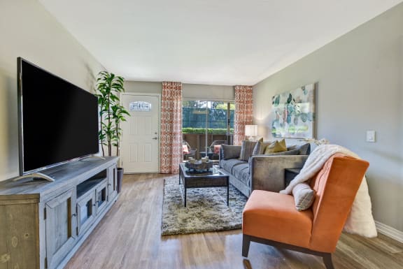 Two Tone Paint Scheme in living room at Park Pointe, El Cajon, CA