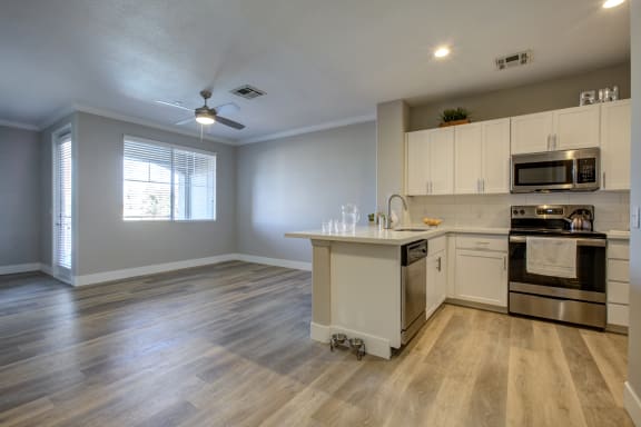 3 Bedroom 2 Bath Floor Plan at La Contessa Luxury Apartments, Laredo, TX
