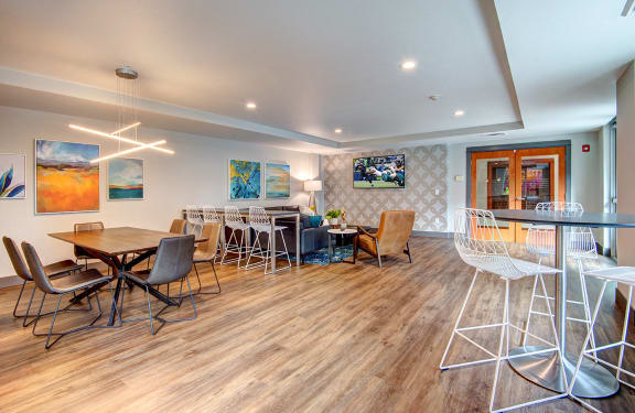 WiFi Lounge  at Harrington Square, Renton, WA, 98056