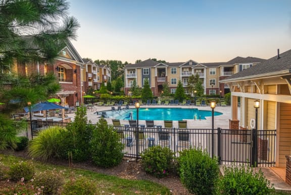 a swimming pool at the preserve at polk apartments