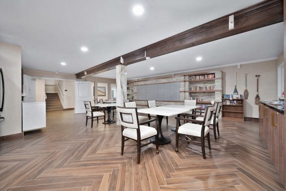 the reserve at bucklin hill clubhouse dining room at Citrus Heights Apartments, California, 95621