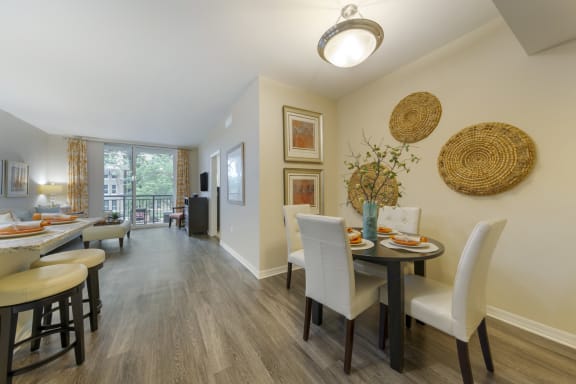 Dinning nook  at One Plantation, Plantation