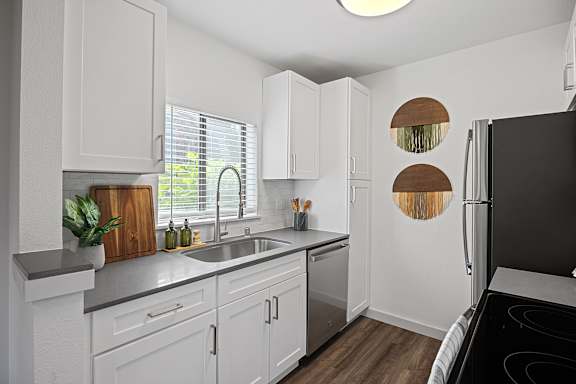 Updated Kitchen Spaces at The Lakes in Bellevue, WA 98007