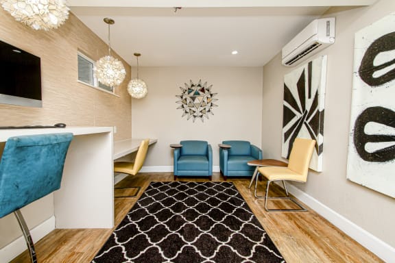 Business Center at MALA GROVE Apartments, Hawaii