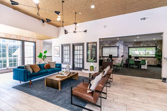 Community Lounge at Willowest in Vinings, Atlanta