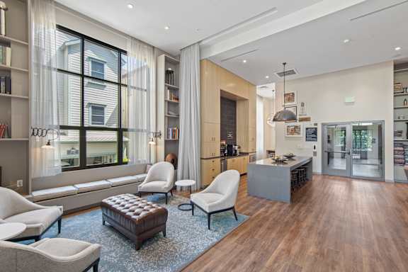 Common Area with Seating at Aventine Apartments in Hercules, CA 94547