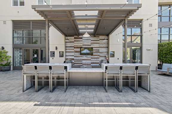 Outdoor Patio Grill at Aventine Apartments in Hercules, CA 94547