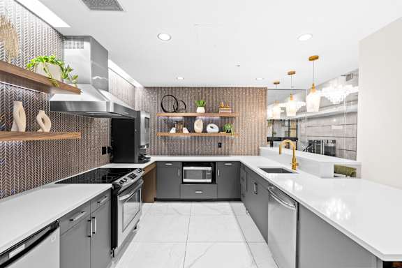 Community Kitchen at The Parker in Portland, OR 97209