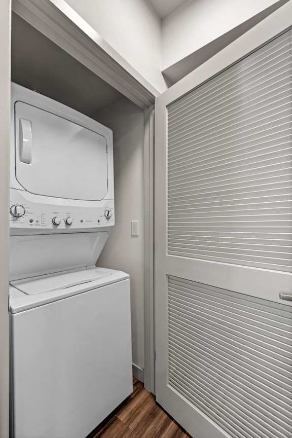 In-Home Laundry at G12 Apartments in Los Angeles, CA 90015