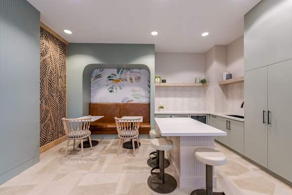 Updated Community Kitchen Space at One Plantation Apartments in Plantation, FL 33324