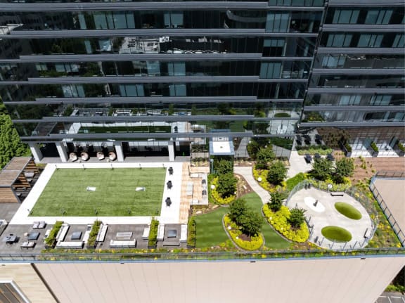 Playground at 903 Peachtree, Atlanta
