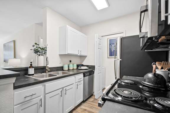 Fully Equipped Kitchen at Country Club Lakes, Jacksonville, FL, 32224