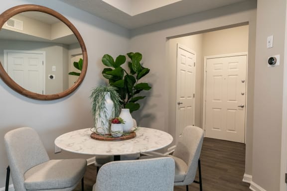 Dining Space at Willowest in Vinings, Atlanta, 30339