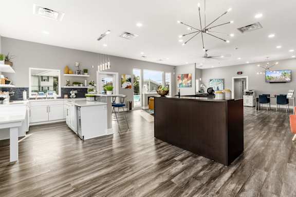 Modern kitchen at Estates at Brentwood Lake Apartments, Ohio