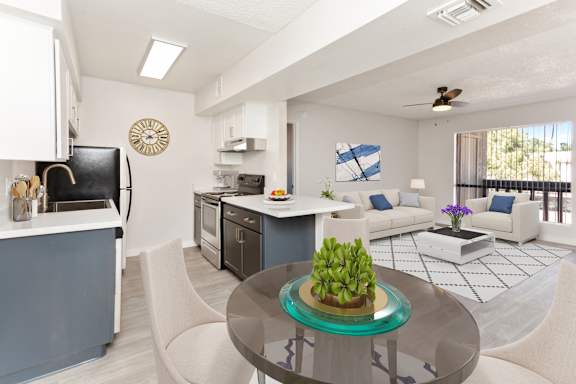 Elegant And Timeless Kitchen with a dining area and a living room at Aspire Thunderbird, Arizona, 85304