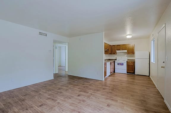 Room with Natural Light at Sahuaro West Apartments, Phoenix, AZ