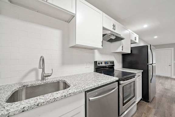 Furnished Kitchen at Balfour Chastain, Sandy Springs