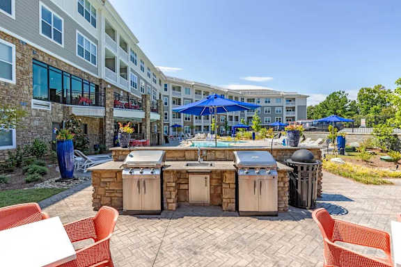 Grill And Patio at Residence at Tailrace Marina, Mount Holly, NC