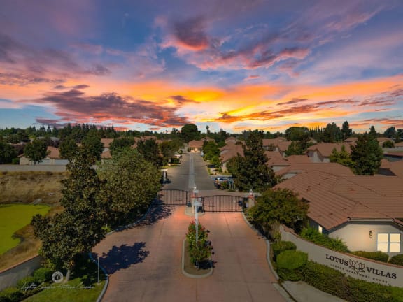 sunset view1 at Lotus Villas, California, 93312
