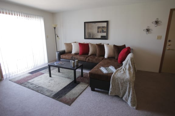 living room at Van Horne Estates Apartments, El Paso, 79934