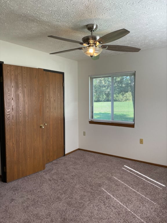 Mackinaw 
Apartments, Cheboygan MI