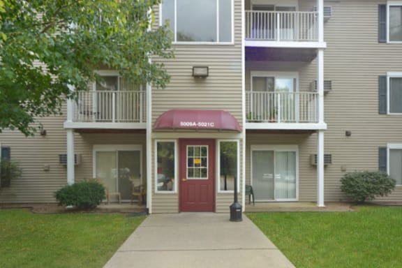 On Site Maintenance, at Hornbrook Estates Apartments, MRD Conventional, vansville, IN