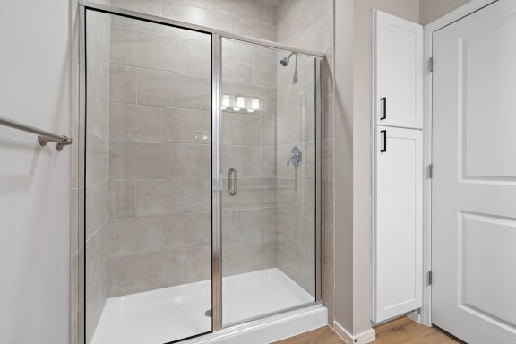 Bathroom with Tiled Shower