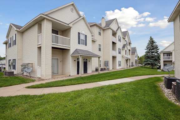 Exterior of Quail Hollow