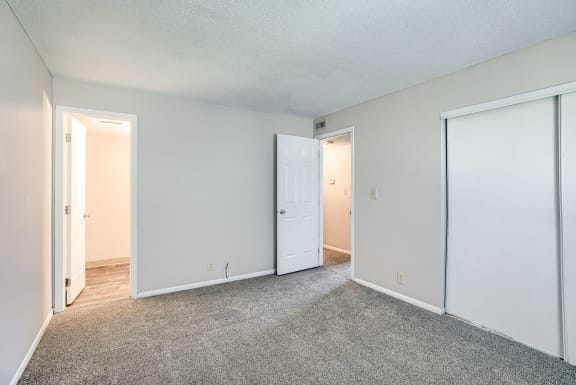 Bedroom with Plush Carpeting