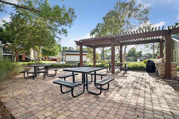 Grilling/Picnic Area