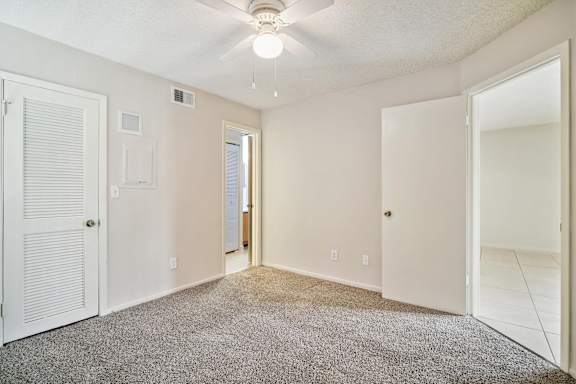 Bedroom with Plush Carpeting