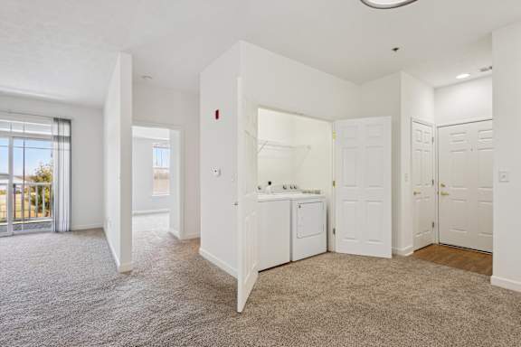 Full-Size Washer/Dryer