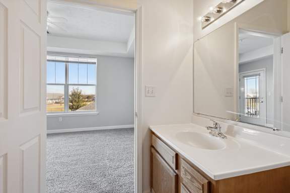 Bathroom with Modern Finishes