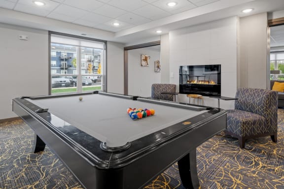 Lounge with Pool Table