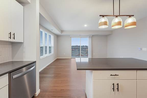 Kitchen with Large Island