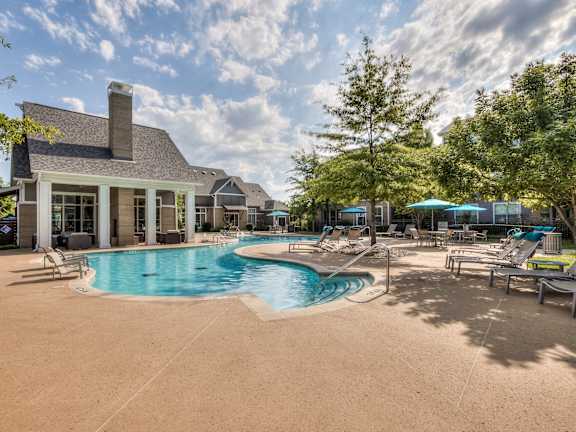 Resort-Style Pool & Sundeck