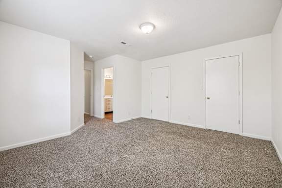 Bedroom with Plush Carpeting