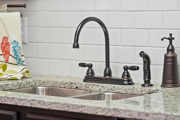 Kitchen with Premium Fixtures and Finishes