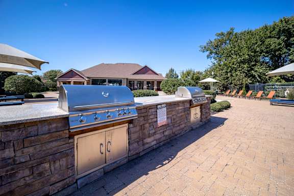 Grilling/Picnic Area