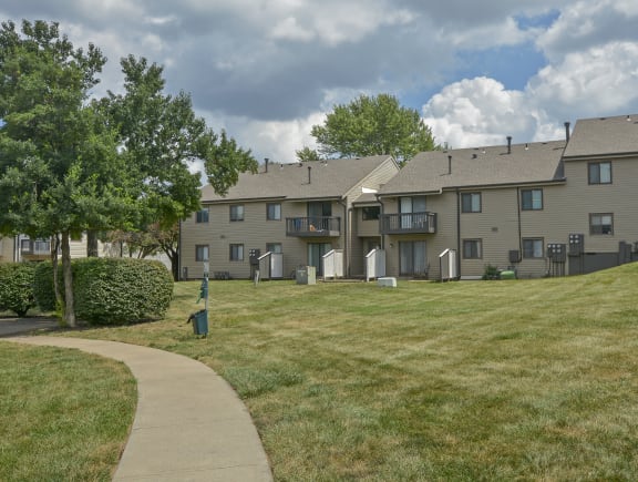 Exterior Of Arcadia At Overland Park Apartment Homes