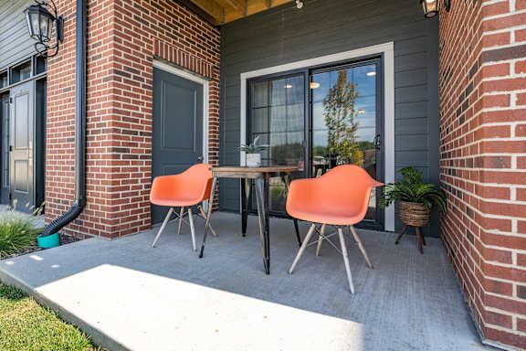 Spacious Patio