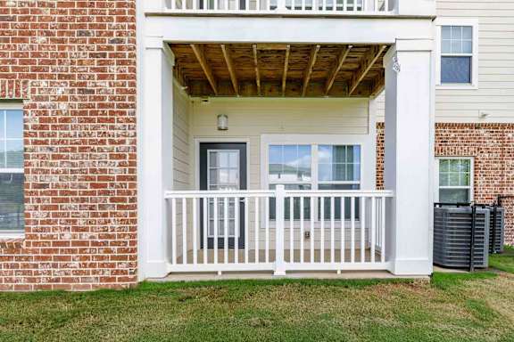 Patio/Balcony at Stone Terrace I and II Apartments, Stonecrest, GA