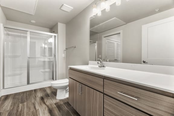 Bathroom at V on Broadway Apartments in Tempe AZ November 2020 (3)