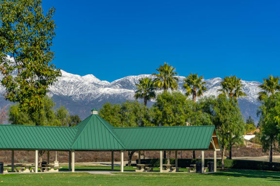 Fontana Park at LEVANTE APARTMENT HOMES, California