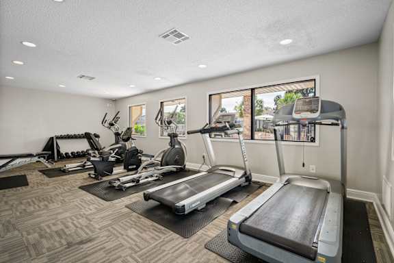fitness center at 701 South Apartments in Mobile, AL