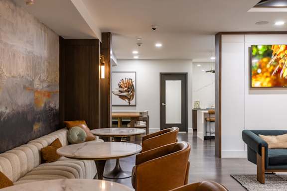Resident lounge at 2020 Providence in Huntsville, AL