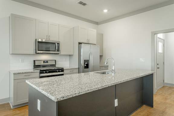 granite countertops at Anthem Luxury Rentals and Apartments in Huntsville, AL